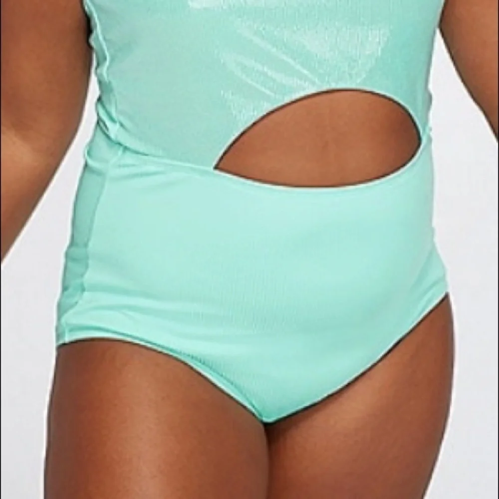 nwt justice girls ribbed cutout halter one piece Sz 6&8 green bathing swimsuit